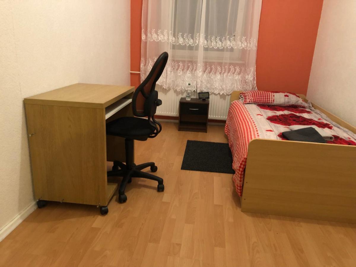Misha,S Place Дуйсбург Экстерьер фото